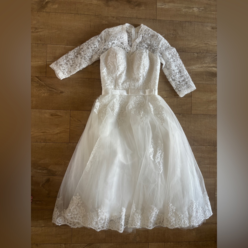 Chic White Lace Bridal Gown